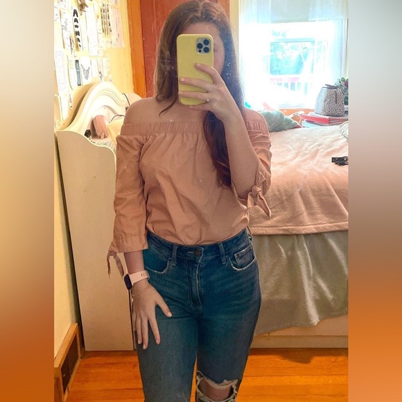 Forever 21 Pink Off The Should Long Sleeve Blouse - Picture 1 of 2